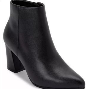 Women’s black booties
